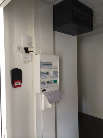 Création d'un cabinet médical et travaux d'électricité à Pau